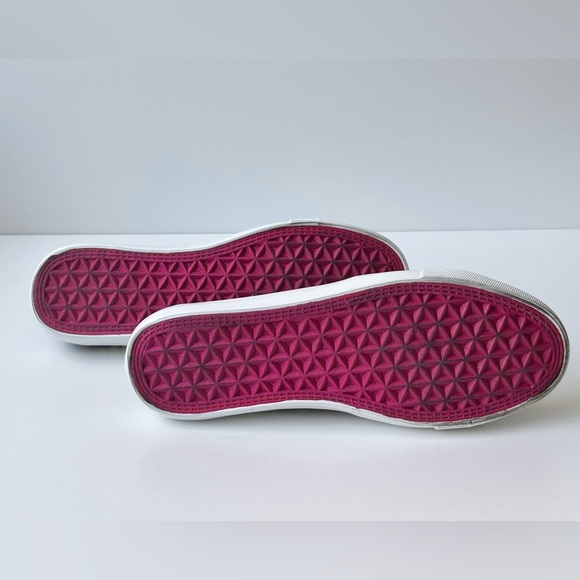 Corky’s Floral Slip on Sneakers Womens Size 9 Babalu Cotton EUC Like New! - Picture 4 of 11